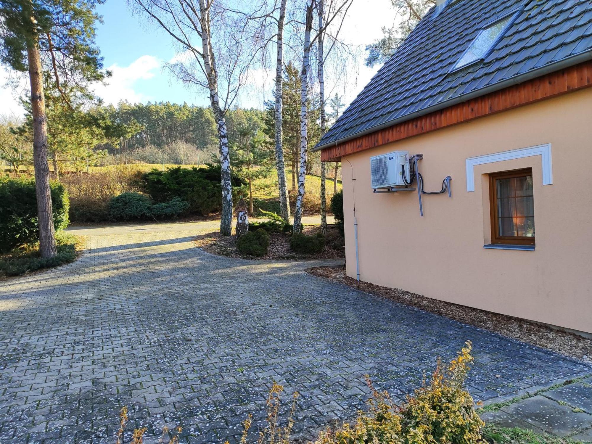 Chaty Kolodeje - Ubytovani U Reky V Soukromem Arealu-Orange Kolodeje nad Luznici Екстер'єр фото