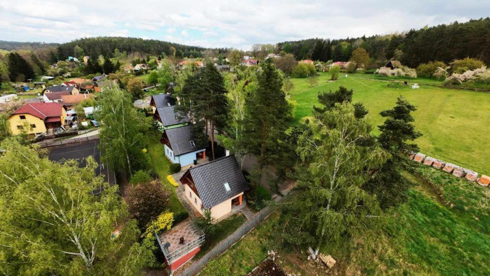 Chaty Kolodeje - Ubytovani U Reky V Soukromem Arealu-Orange Kolodeje nad Luznici Екстер'єр фото